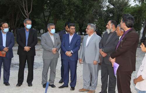 آغازعملیات اجرایی طرح بهسازی پارک شهید دلیری در جیرفت